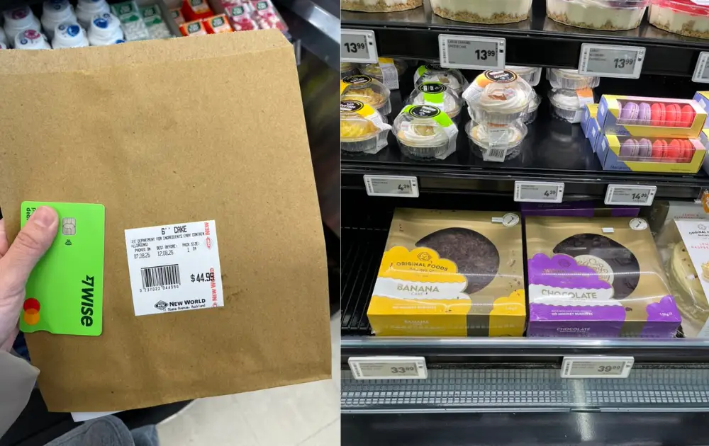 New World(ニューワールド)店内のケーキ